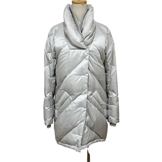 BURBERRY BLUELABEL ダウンコート(クリーニング済) サイズ38 中古