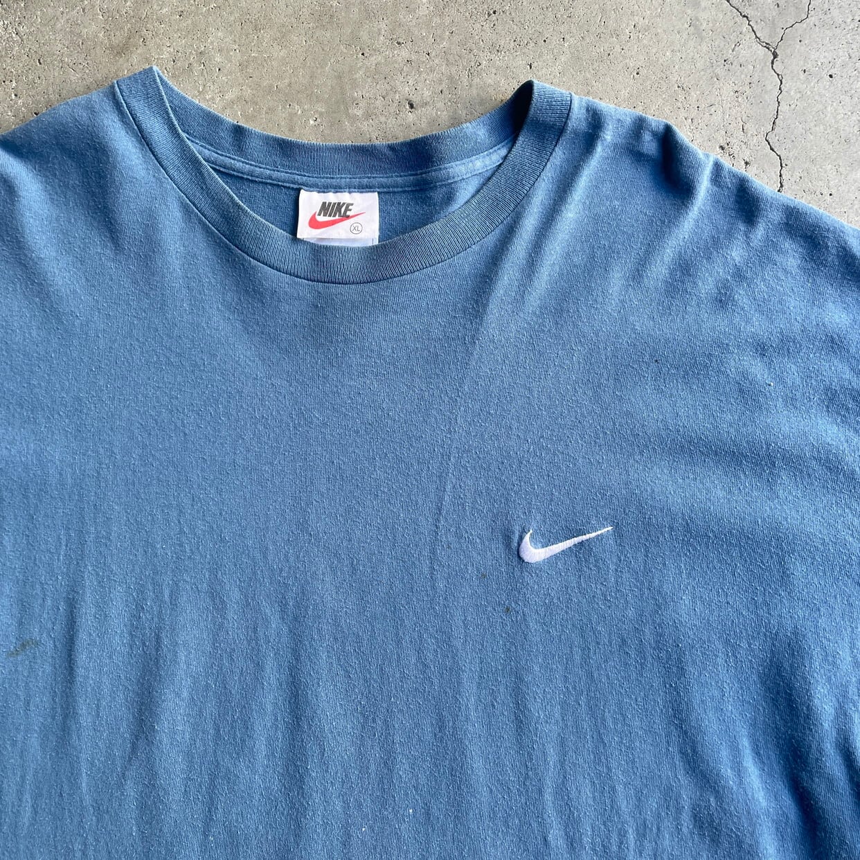 90年代 USA製 NIKE ナイキ ワンポイントロゴ刺繍 Tシャツ メンズXL 古着 90s ヴィンテージ ビンテージ くすみブルー  青色【Ｔシャツ】 | cave 古着屋【公式】古着通販サイト