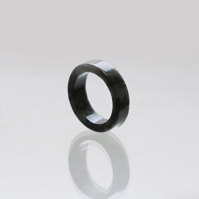 【16号】black Flat band 翡翠くり抜きリング A貨翡翠 jd_rg2379