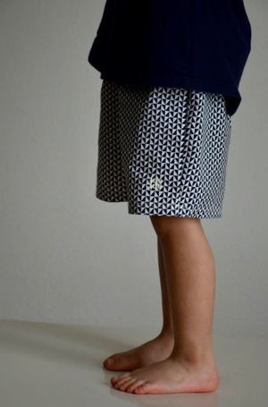 【即納】triangle short pants