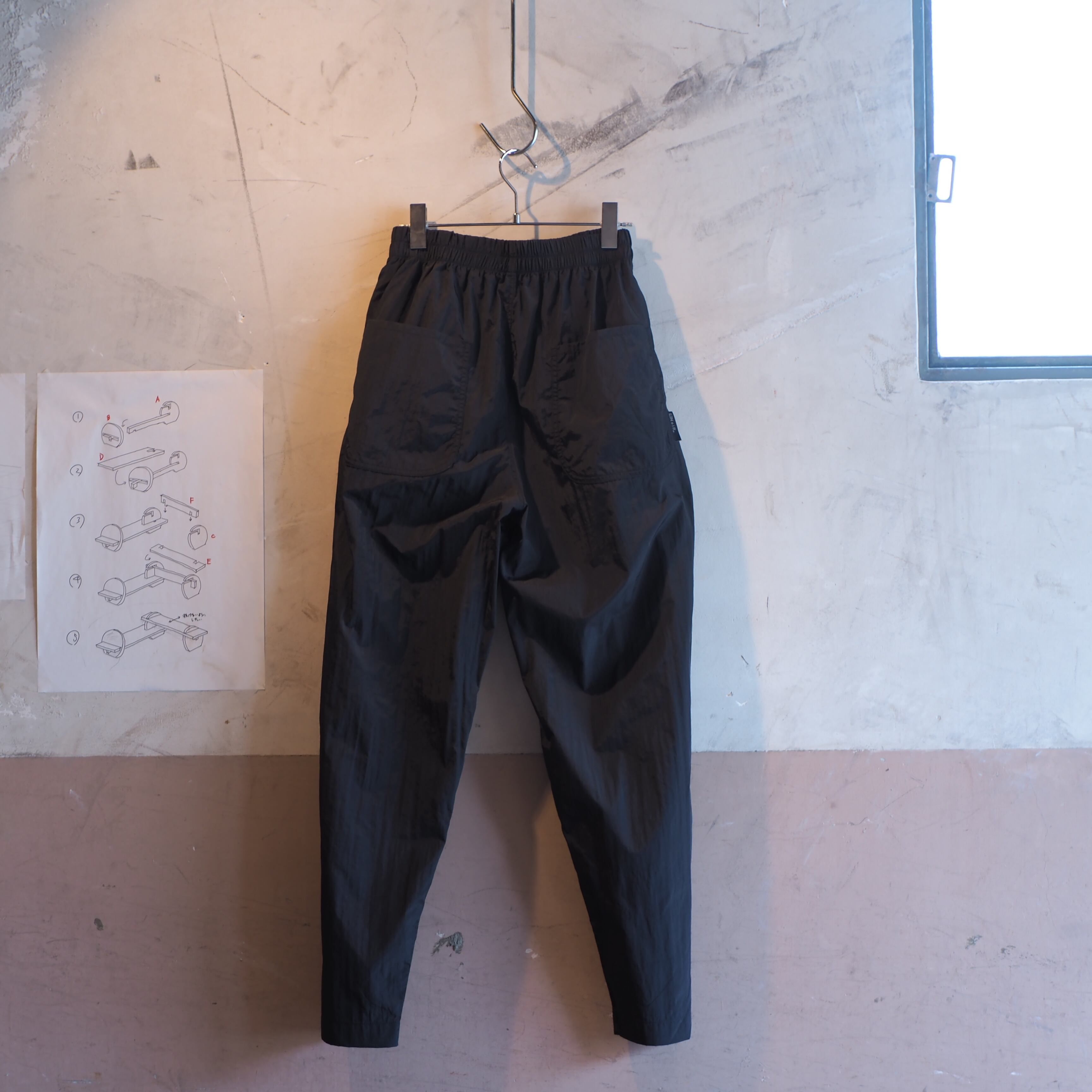 pocketable pants /BLACK【NoiR】 | はなれ online store