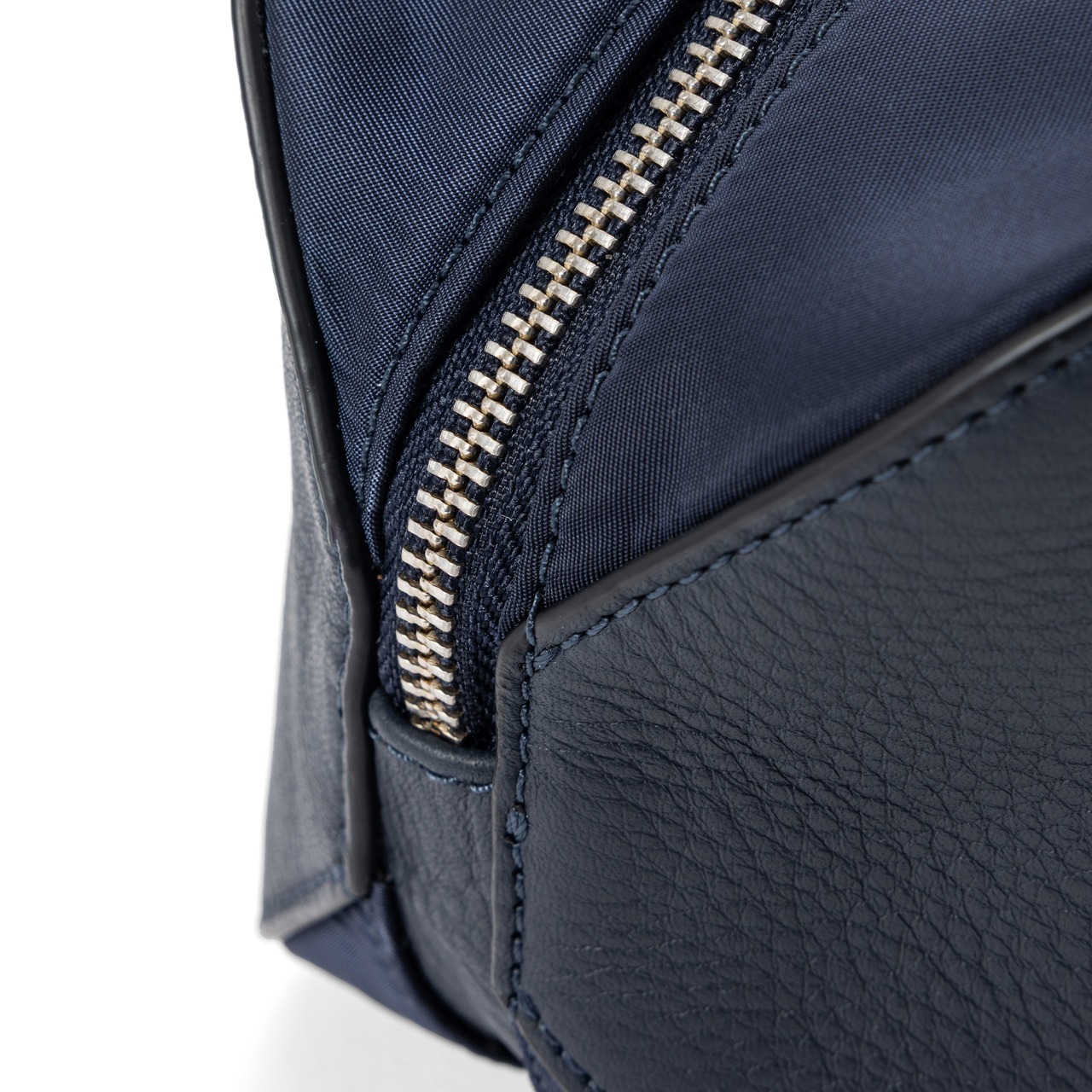 Sacoche cubi que / (CUBE POUCH)【NAVY】 - 8