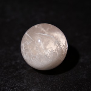 セリサイトインローズクォーツ / ミニ スフィア【φ2.5cm】