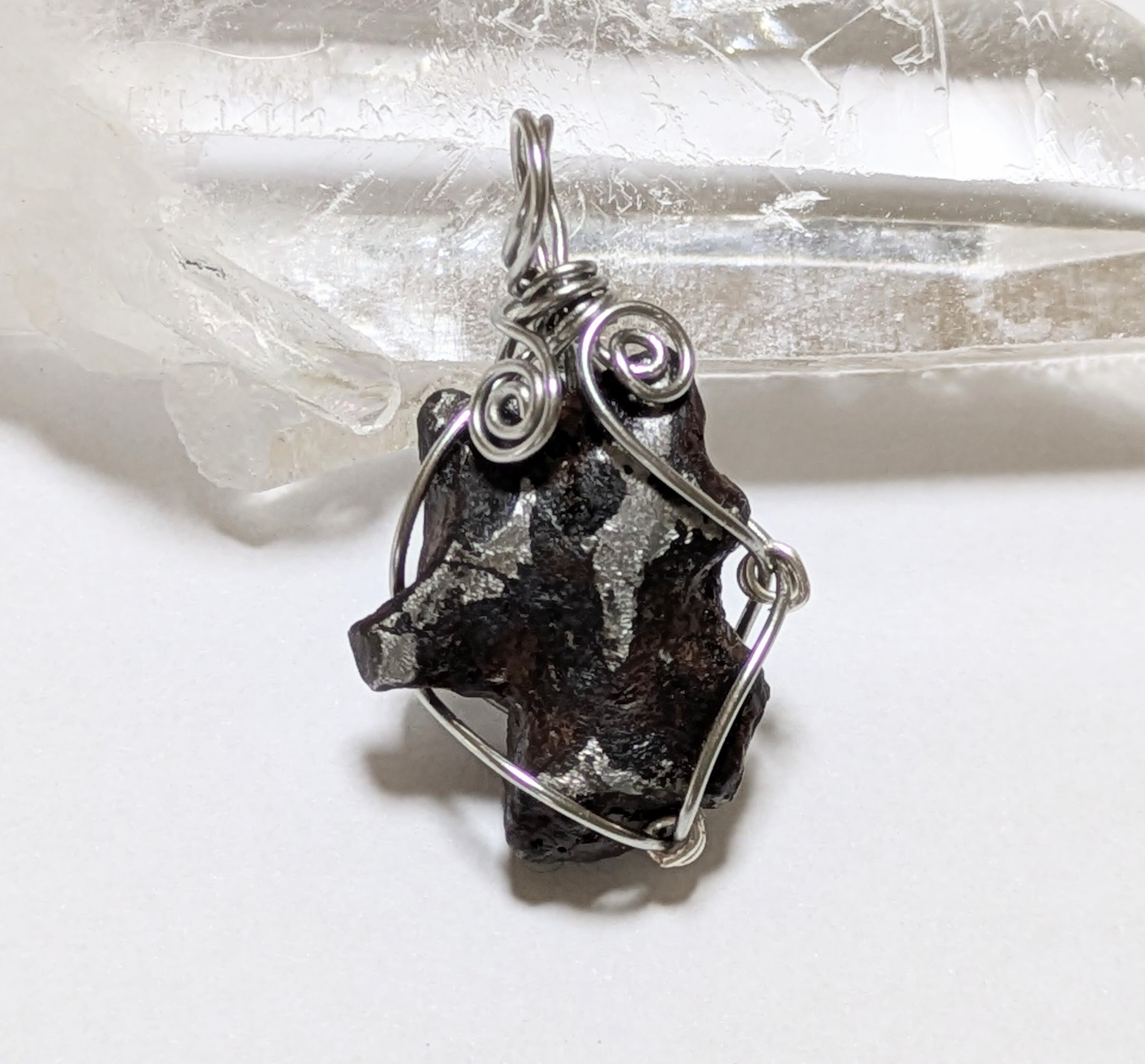 《レア》ケニア産鉄隕石・ペンダントトップ