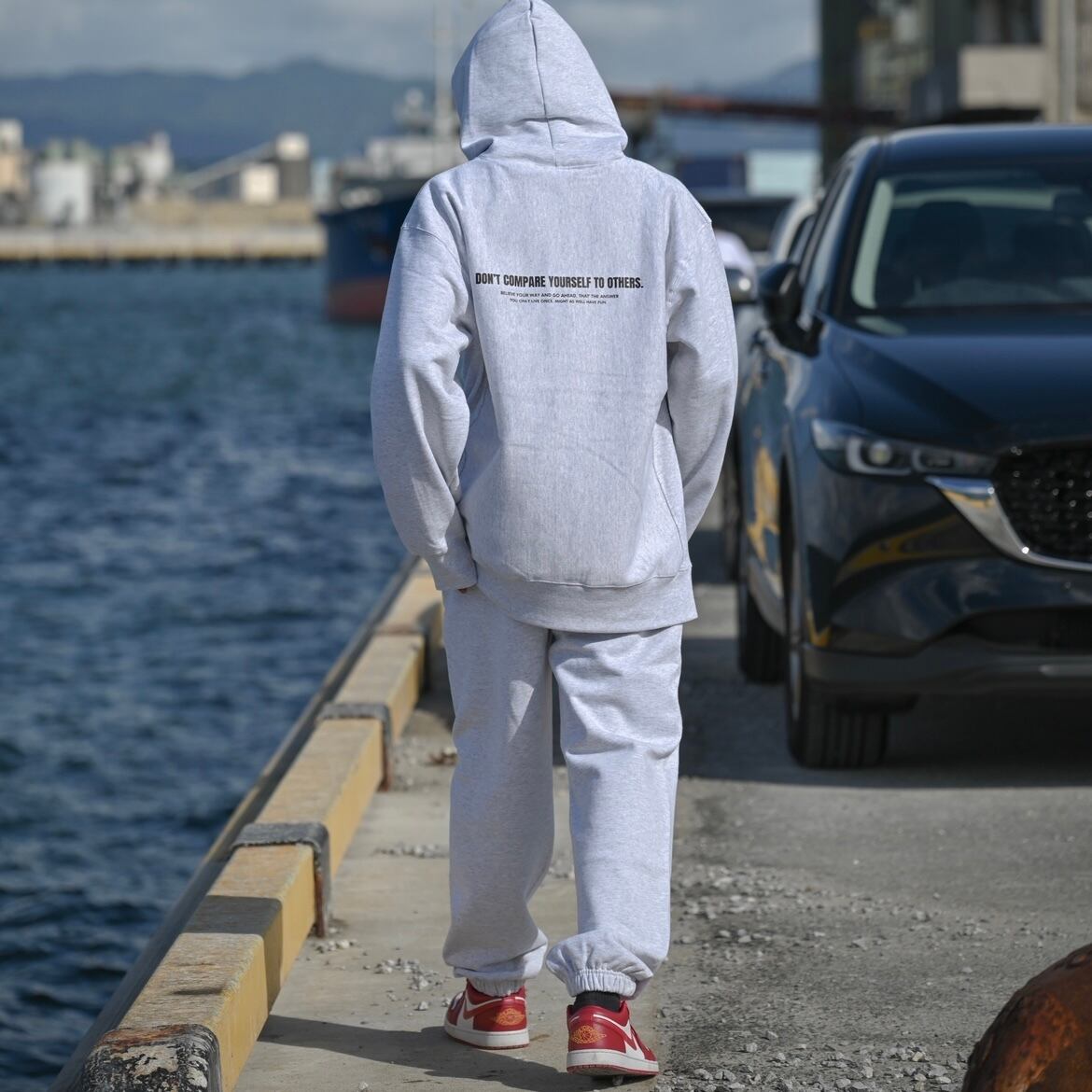 yoru club】Homies sweat shirts スウェット