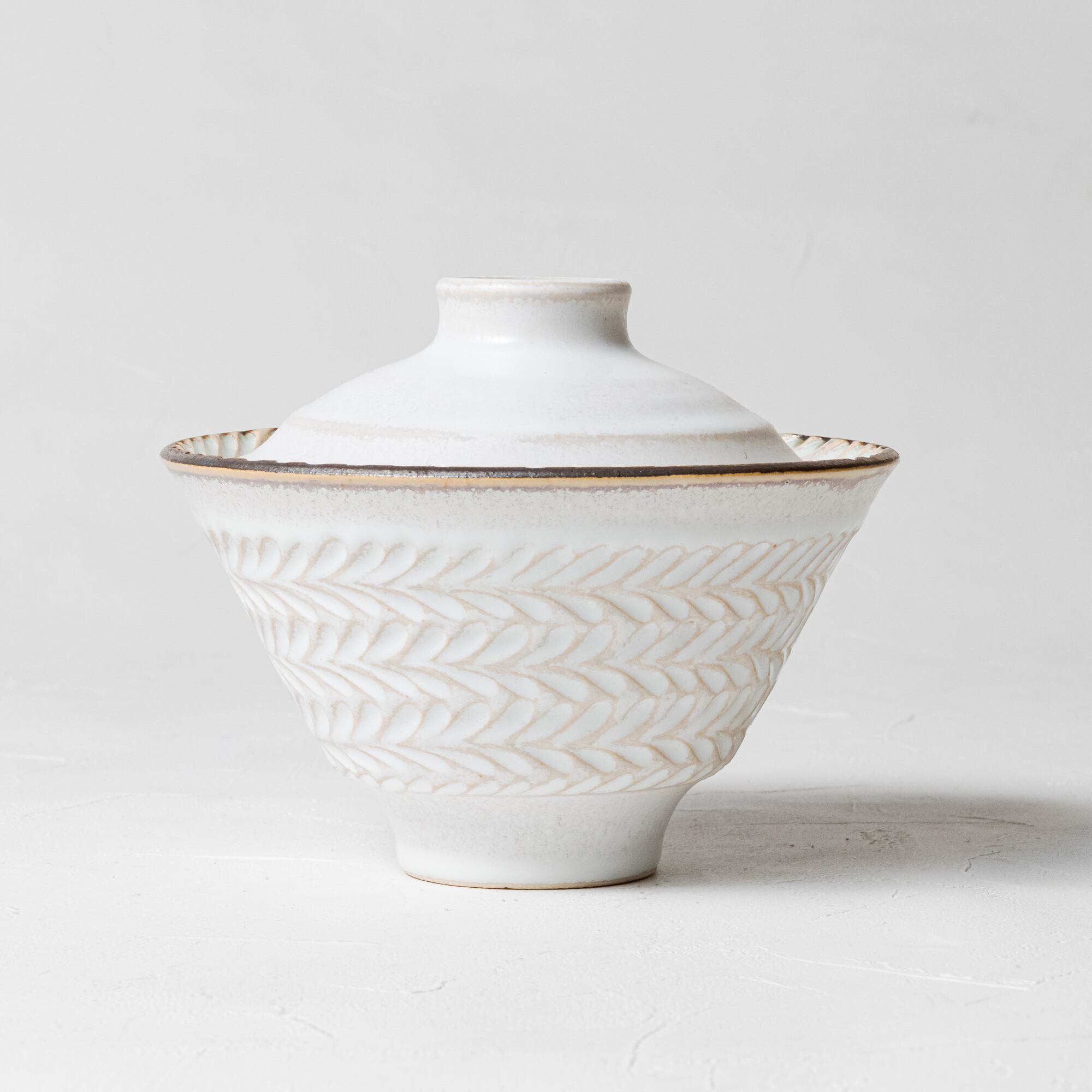 はしもとさちえ　彫のあるシリーズ2点セット！ 楽天市場】 Artist 陶磁器2 > はしもとさちえ : on la CRU