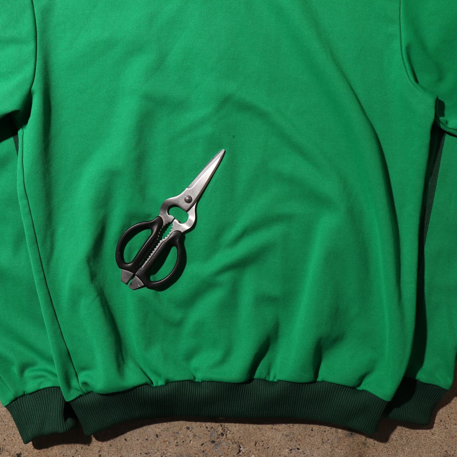 美品 XL オールドアディダス 緑 adidas トラックジャケット グリーン 