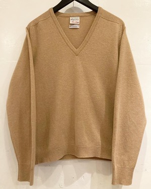 ALAN PAINE　Vネックニット