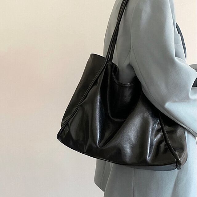 ショルダーバッグ レディース フェイクレザー シンプル 大容量 無地 通勤 通学 おしゃれ かっこいい ブラック/ブルーグレー