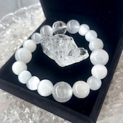 白蛇とセレナイト(約17.5〜18cm)