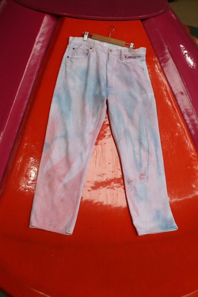 1990s Levi's 501 dyed denim pants .
