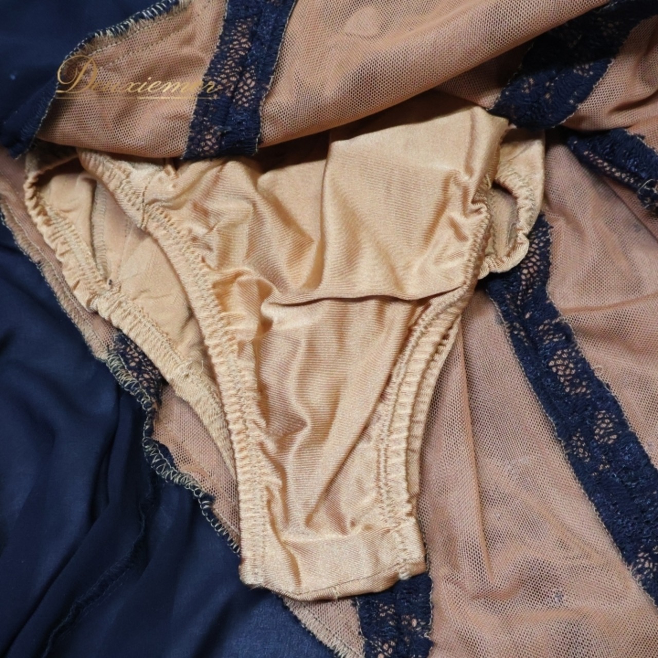 社交ダンス 衣装 ラテン ドレス ワンピース レース デモ 競技 YANAGIDA DANCEWEAR ヤナギダダンスウェア 黒 レース 発表会 パーティ 高級感 上品 ブラック系 ブラウン系 エレガント フェミニン セクシー ステージ衣装 フォーマル 長袖 レディース ダンスパフォーマンス ドレッシー コスチューム スタイリッシュ