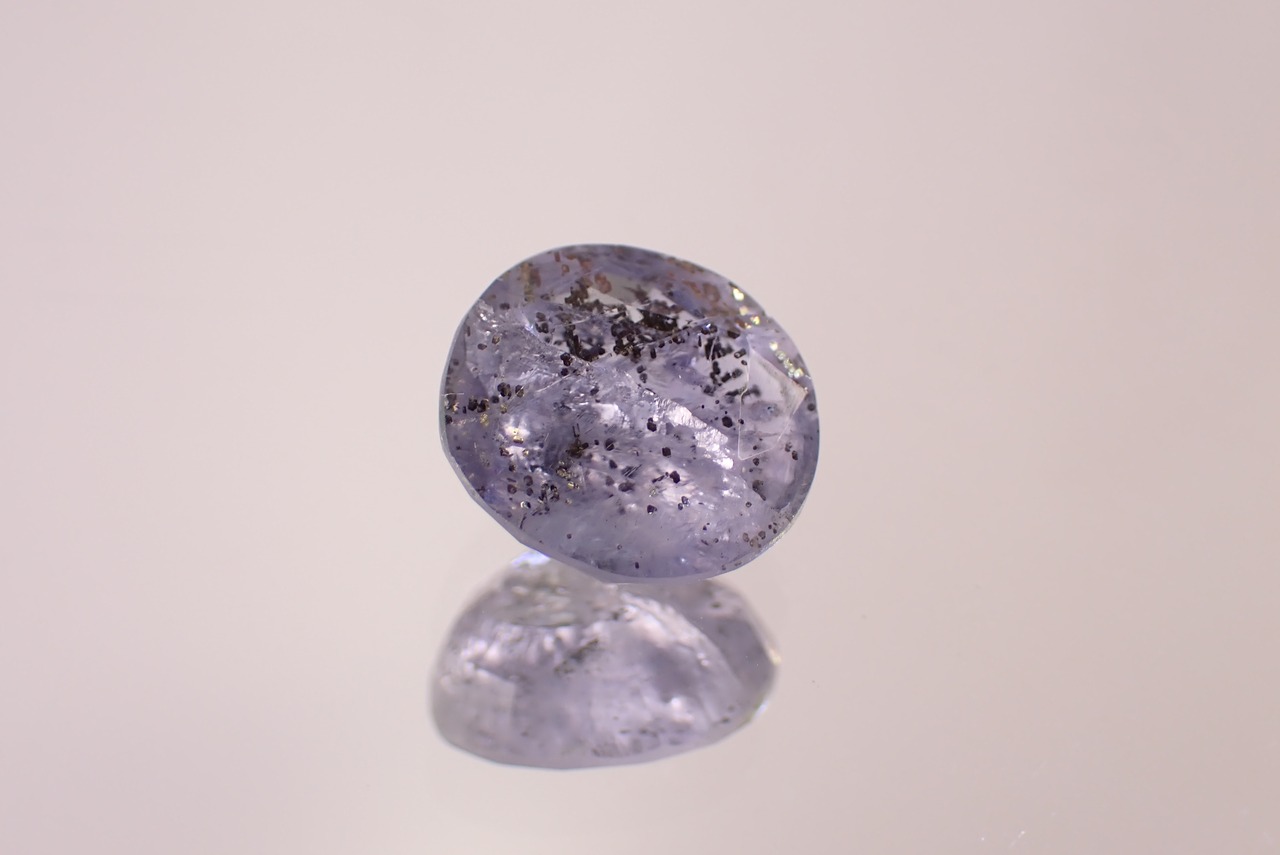 アイオライトサンストーン　4.45ct　[D11‐390]