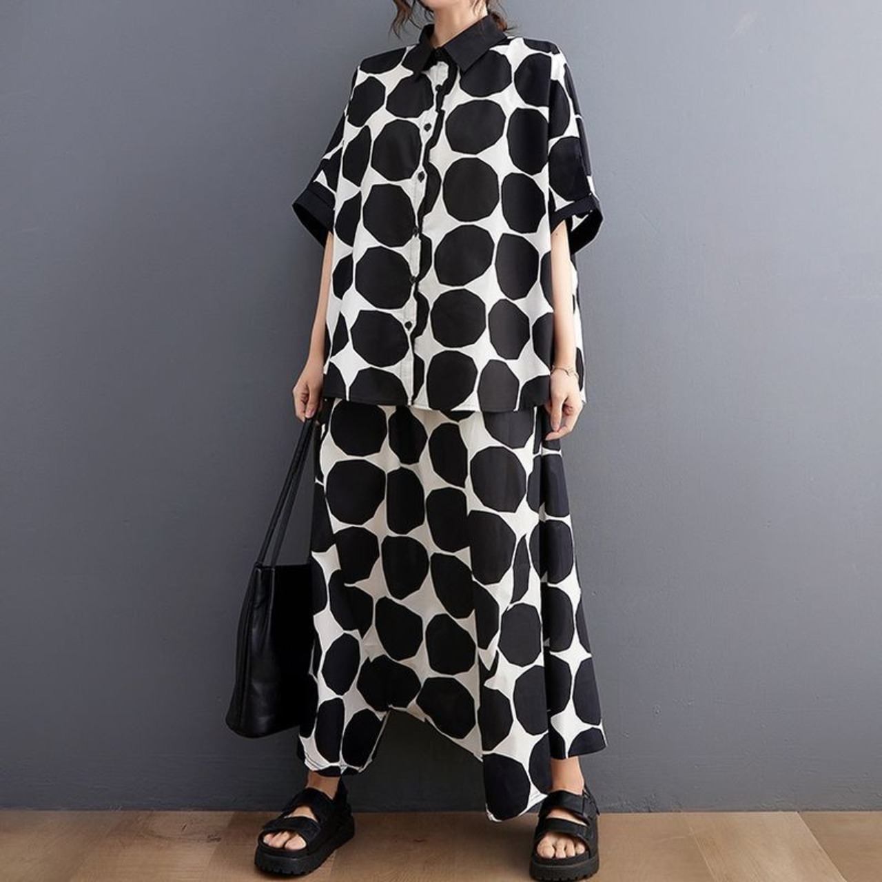 モノトーン ドット セットアップ  30114