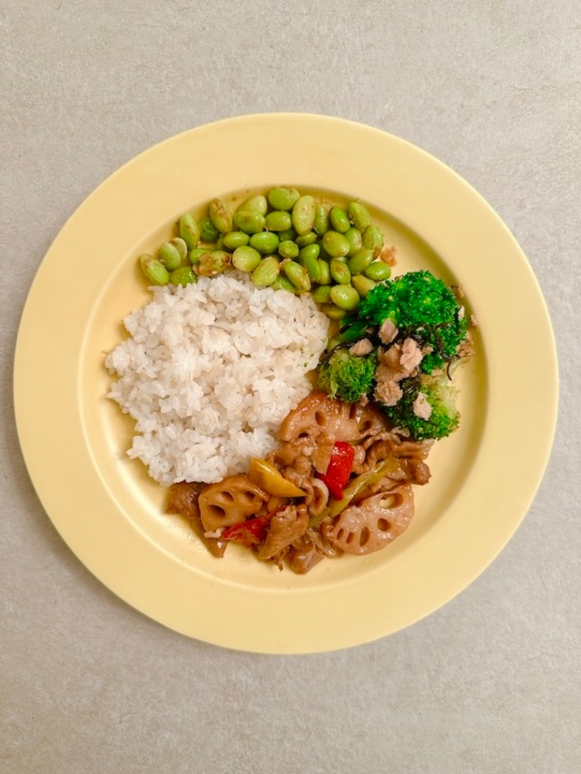 豚肉と蓮根の黒酢炒め