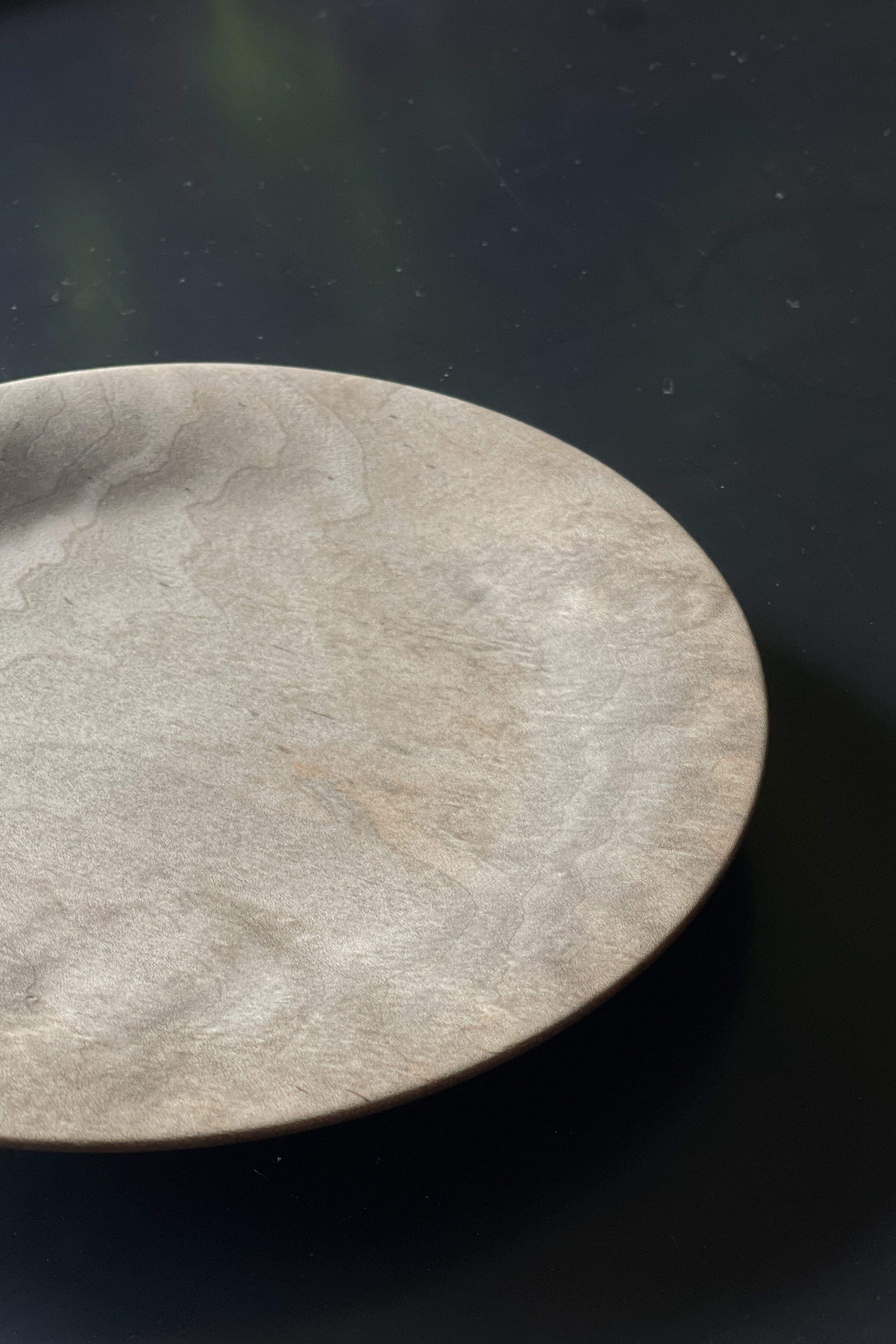 丸リム皿 180ミリ イタヤカエデ 内田悠作 | web-shop MITATE