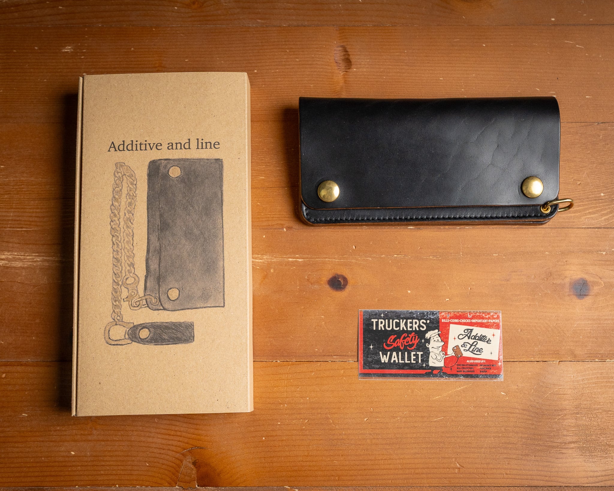 Additive and Line】Tracker Wallet TW-004 Maryam Horse Butt 3層 Additive and Line】Tracker Wallet TW-004 Maryam Horse Butt 3層
