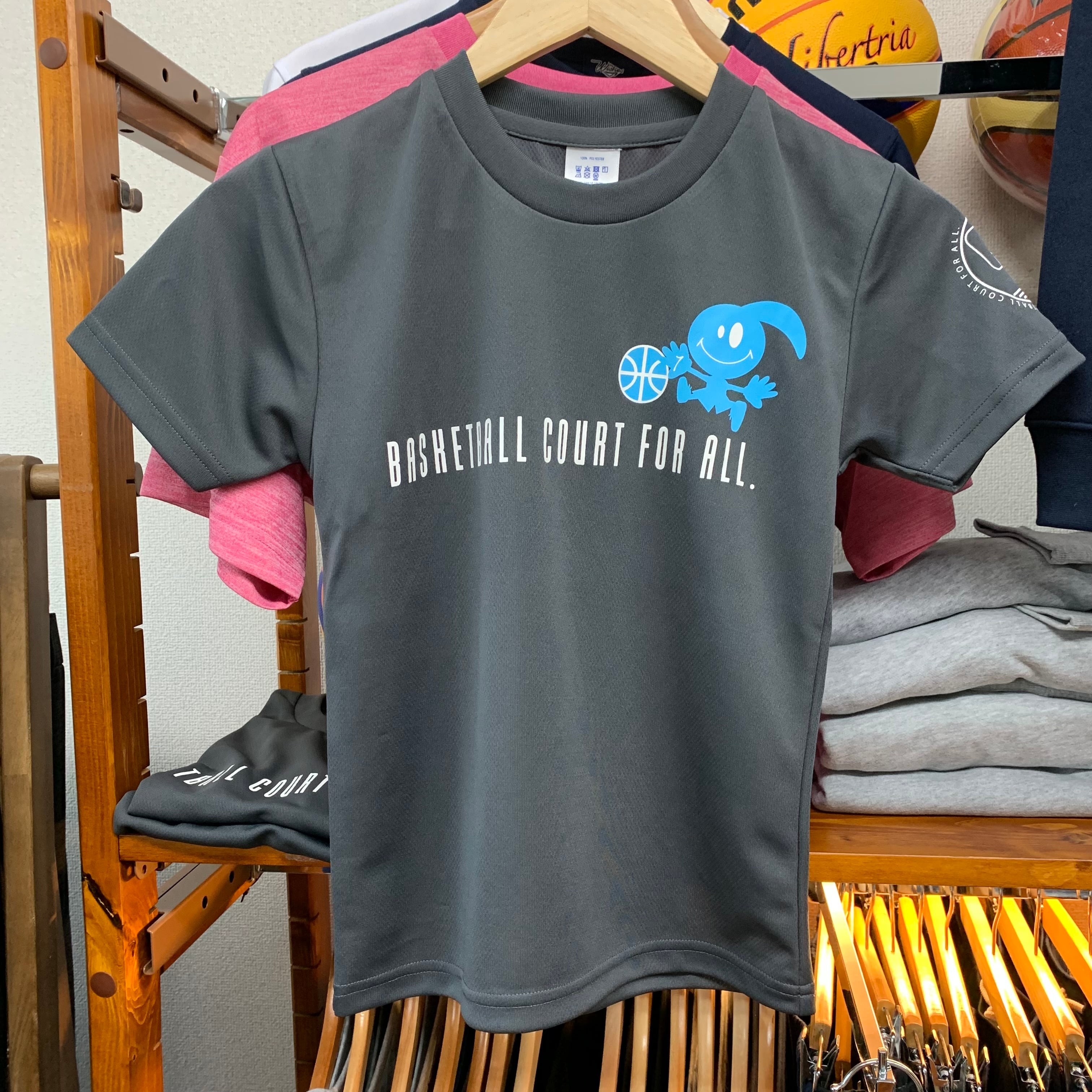 “CFA” キッズTシャツ ガンメタル