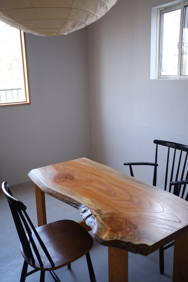 一枚板テーブル　欅　-keyaki-