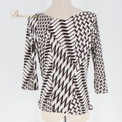 社交ダンス 衣装 トップス ブラウス ホワイト系 チャコット Chacott 日本製 白 黒 紫 柄 伸縮 ストレッチ 練習 レッスン かわいい パーティー ダンス衣装 イベント ステージ 柔らかい生地 ブラック系 パープル系