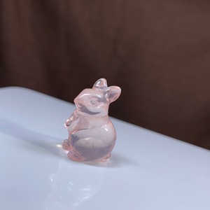 13.超透明☆モザンビーク産ローズクォーツ・うさぎさん