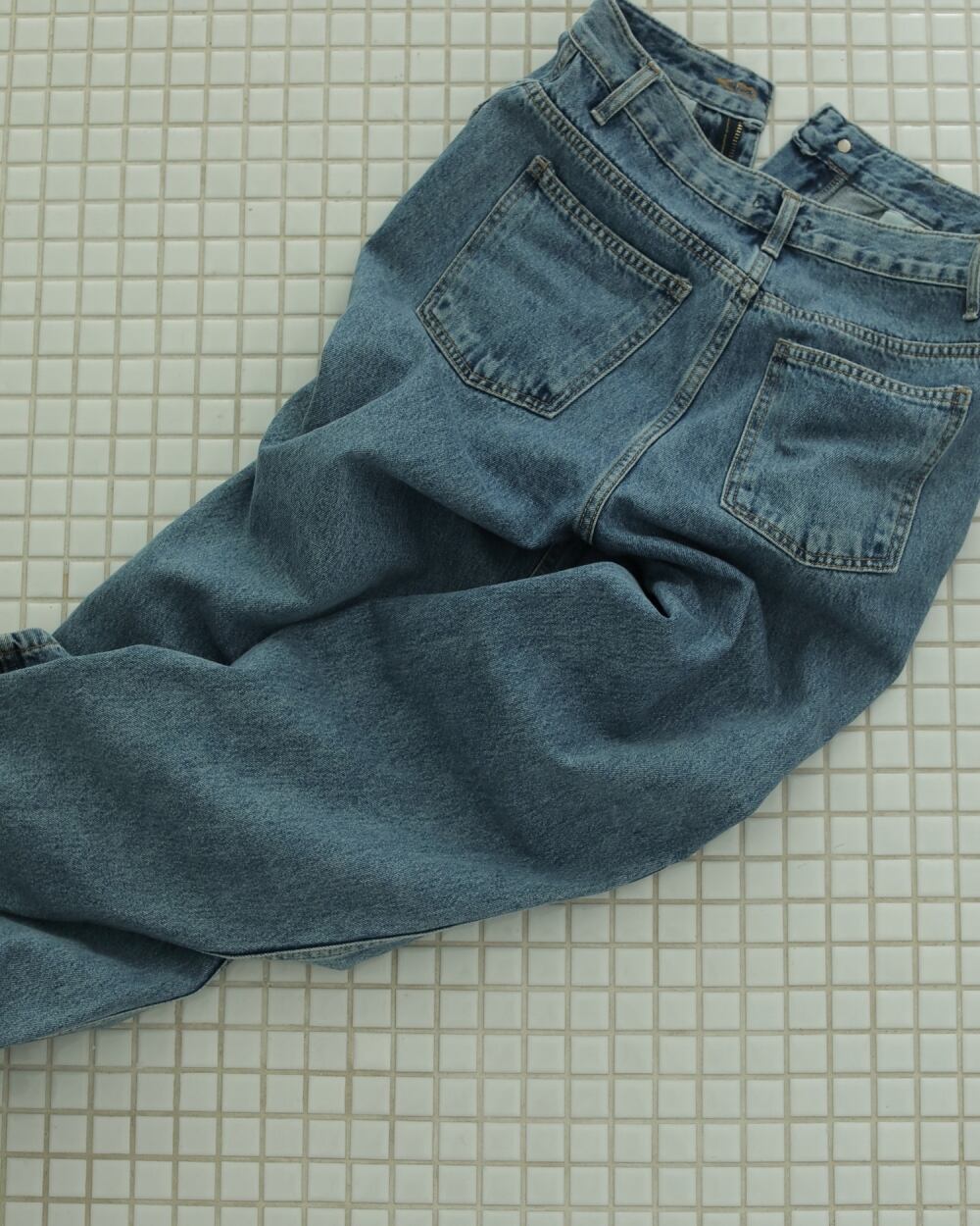 anuke アンヌーク Highwaist Straight Denim