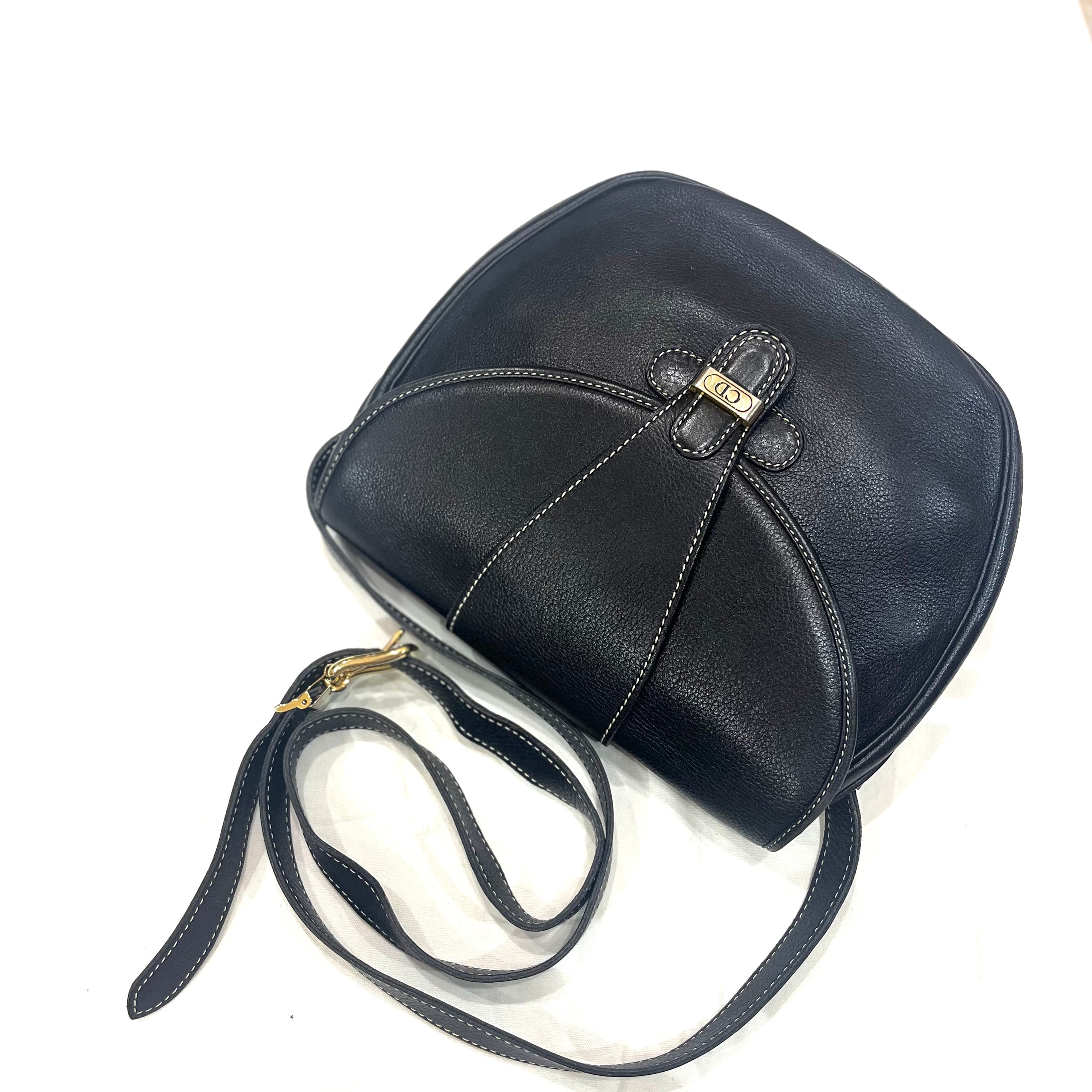 Christian Dior】2244 本革レザーショルダーバッグ ブラック