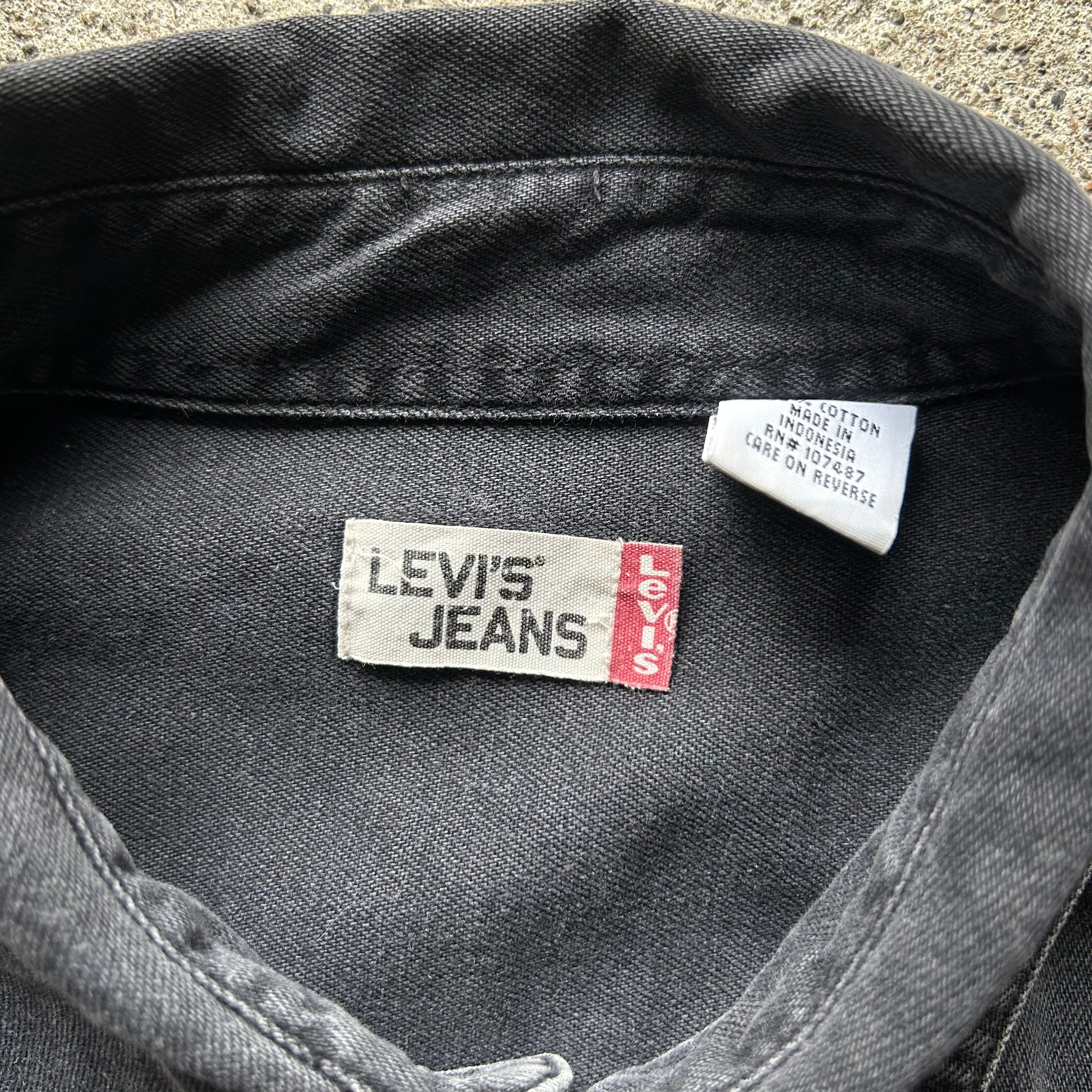 LEVI’S リーバイス　ブラックデニム　シャツ　メタルボタン　レッドタブ　XL