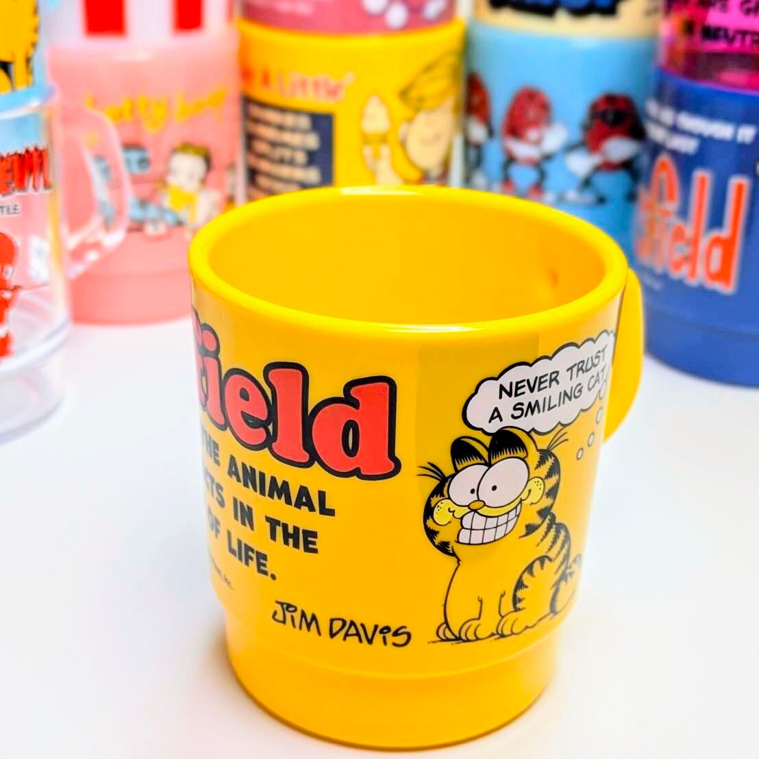 STACKING MUG / スタッキングマグ 積み重ねられるマグ Garfield & Odie