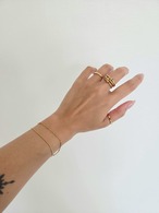 triple ring thumbnail 2