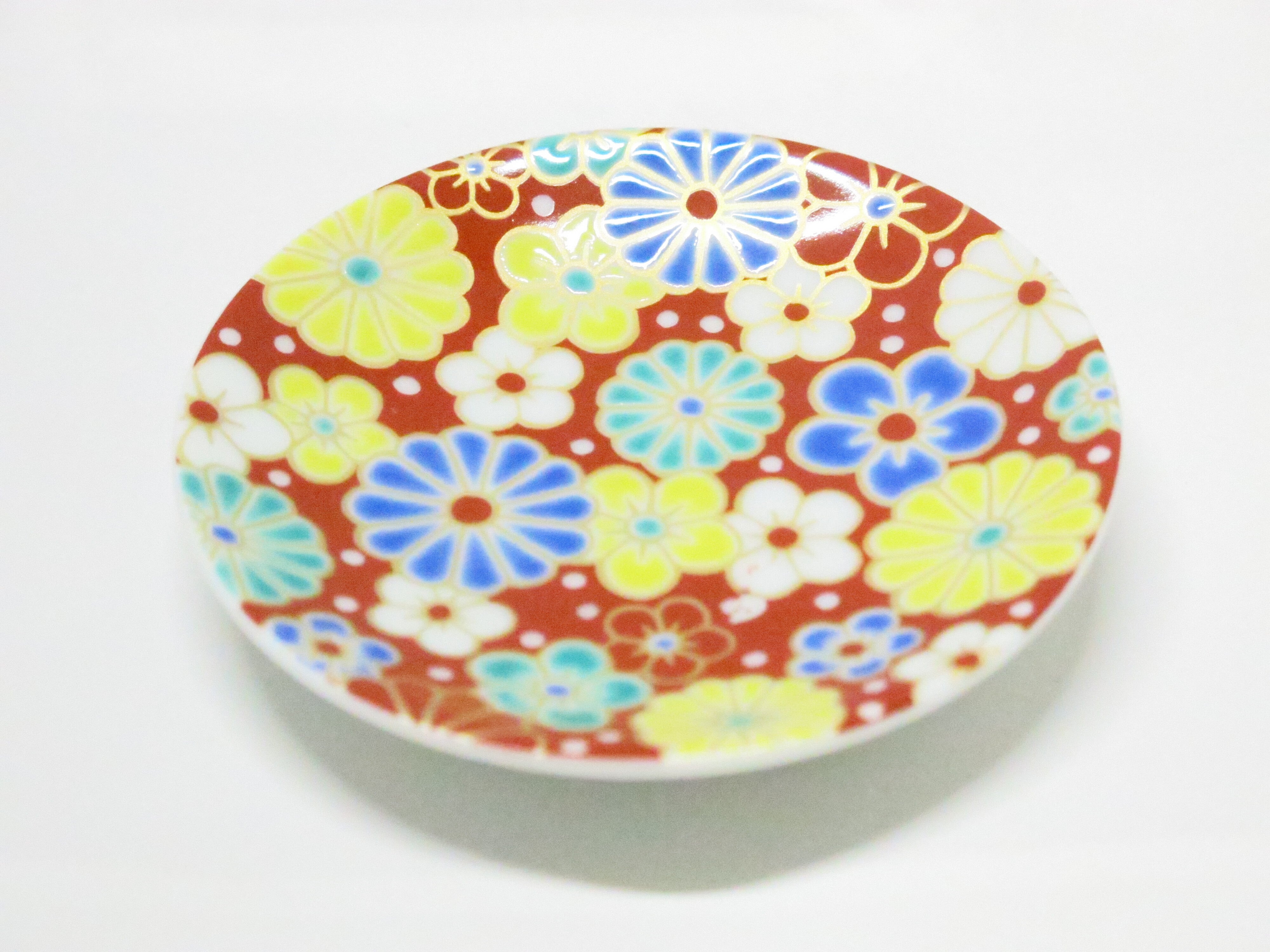 新品　九谷焼　12cm 縁起豆皿　青郊窯　梅 新品 九谷焼 12cm 縁起豆皿 青郊窯 梅 九谷焼 縁起小皿コレクション