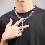 【Ice11】Iced Out Zirconia Cross Pendant