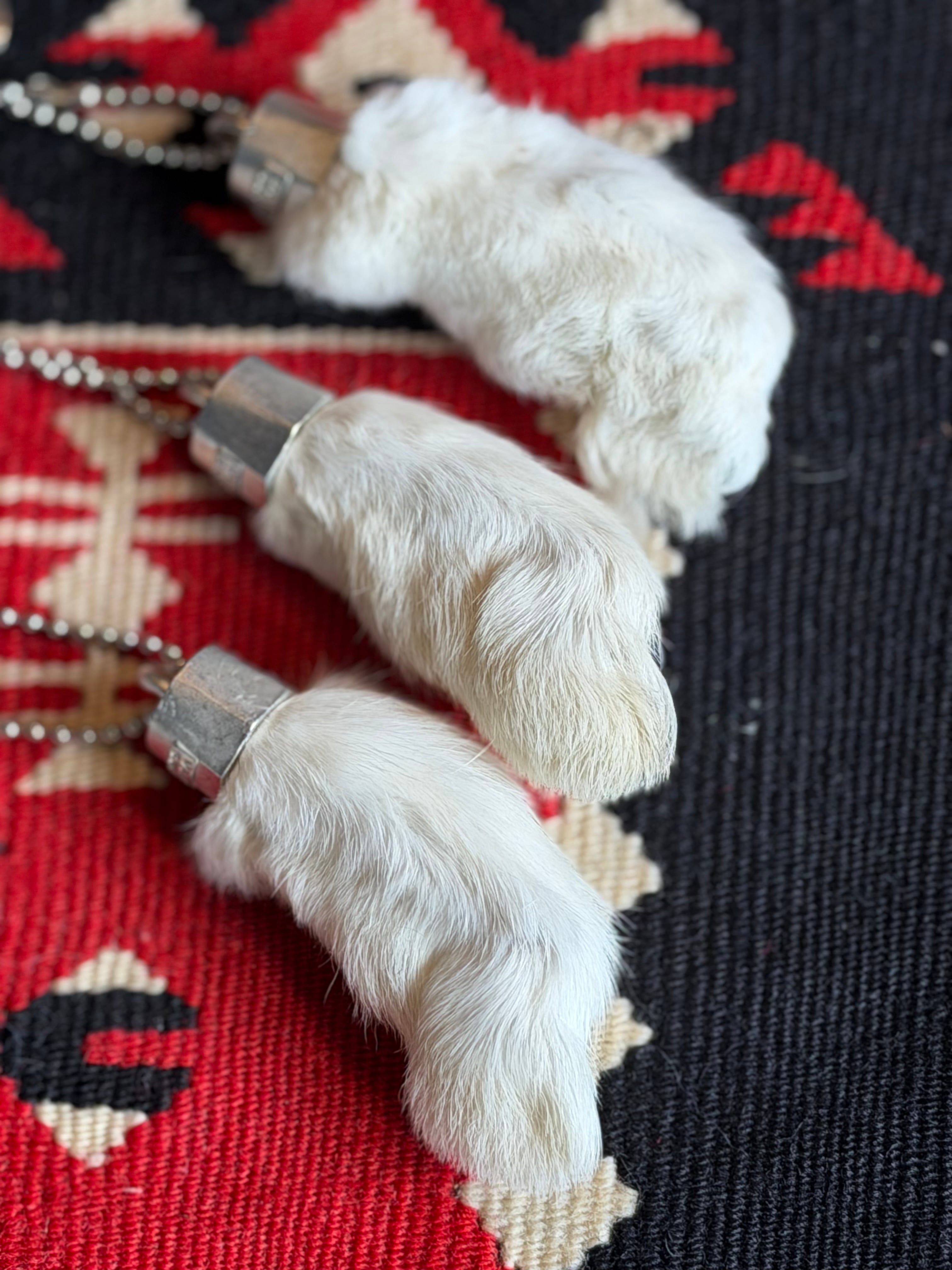 RABBITS FOOT KEY CHAIN 