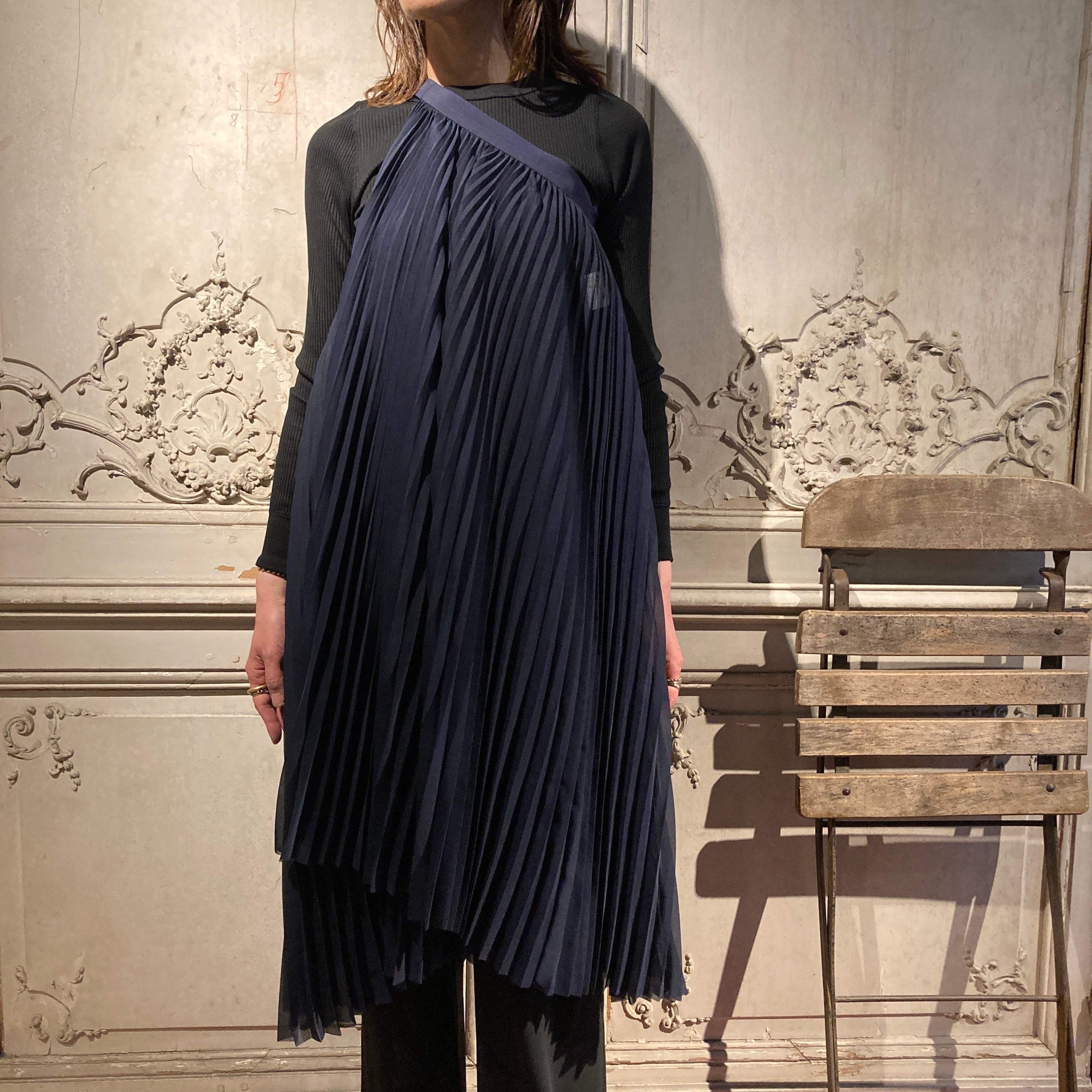 HYKE【ハイク】 SHEER PLEATED WRAP DRESS (16254) | glamour online