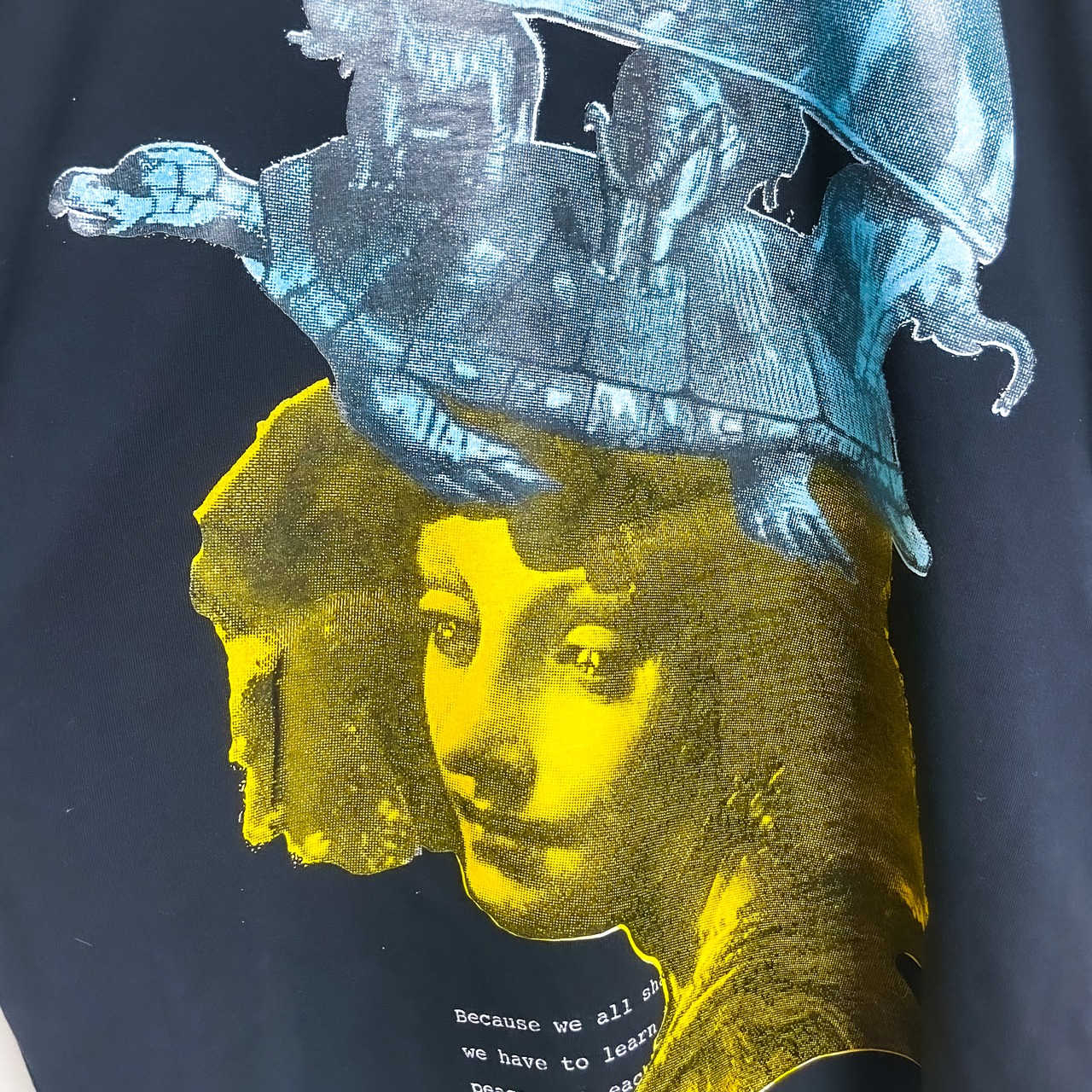 UNFINISHED world peaceTシャツblack