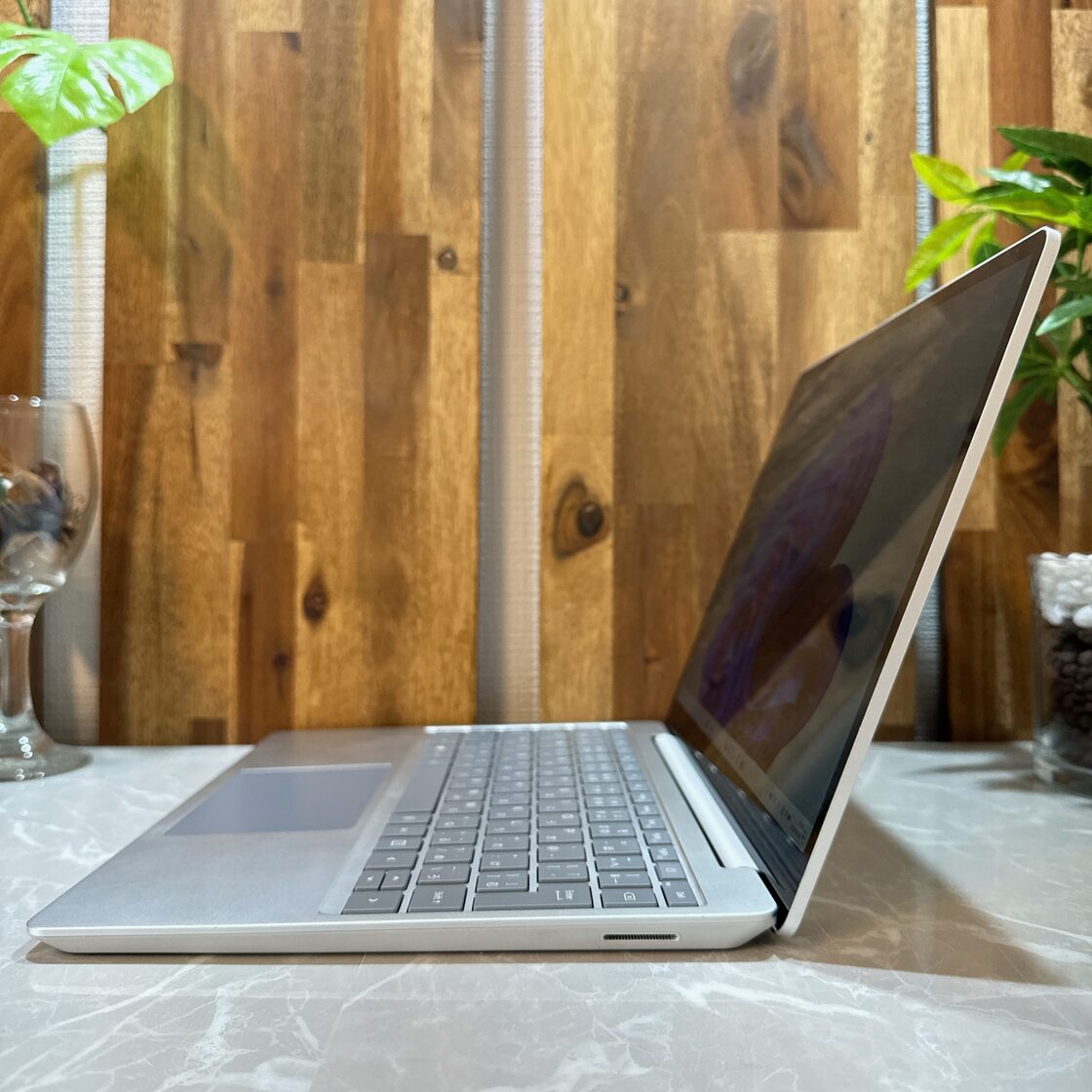 美品】Surface Laptop Go☘️メモ8G☘️爆速SSD☘️i5第10世代 | Pay ID