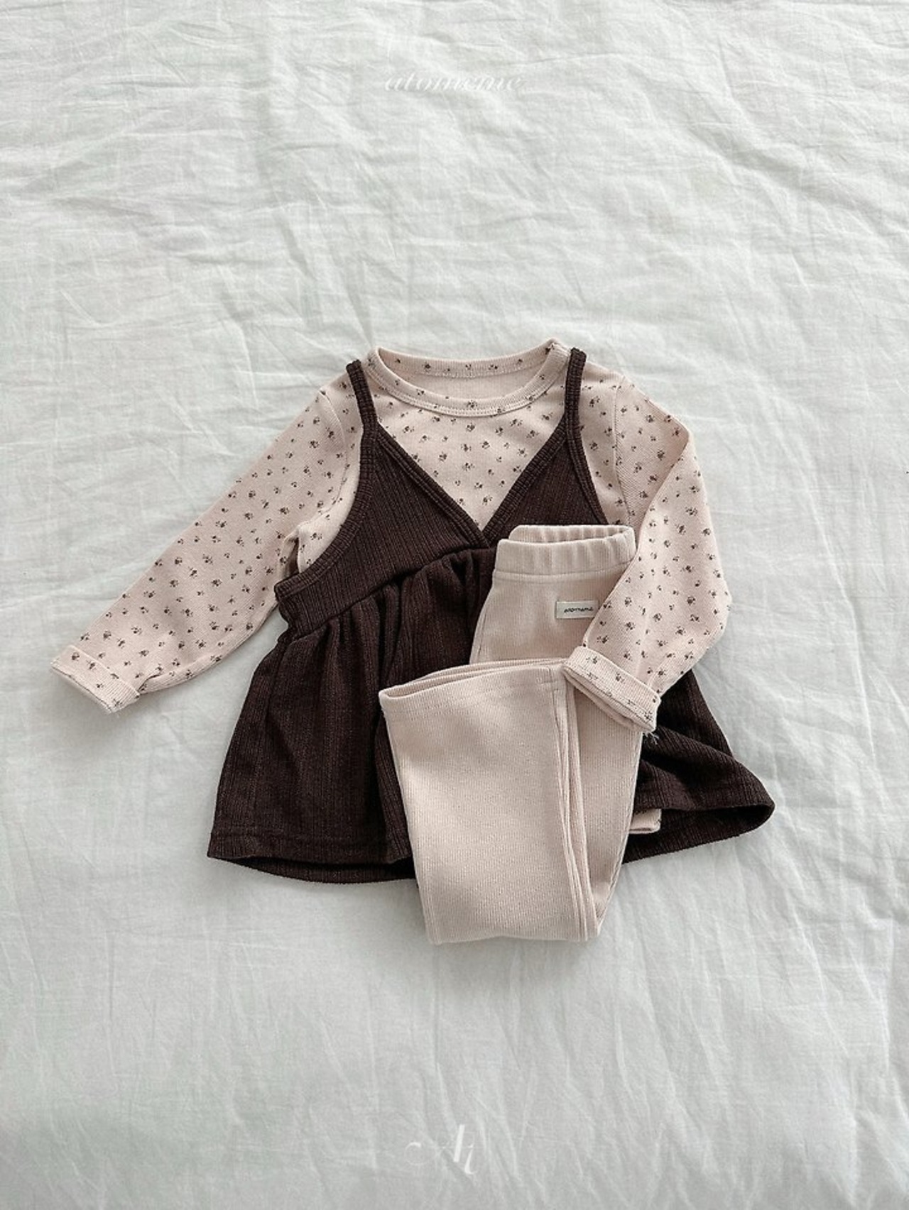 韓国子供服 / Atomeme / 26Autumn / Clay Bustier / 秋服 *S~XL*