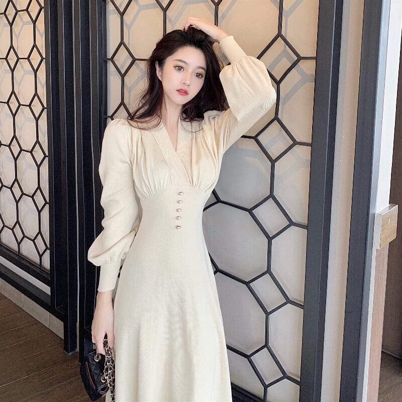 ニットボトミングスカートドレス女性2020年秋冬新作ミドル丈スカートフレンチレディー気質ウエスト長袖スカート ブラックストロベリース24051534685