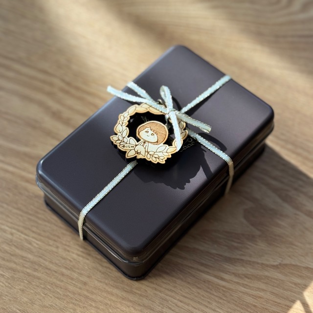 クッキー缶『 いちの葉 』(新曲試聴QR＆短編小説付) 1月5日以降お届け ※送料込