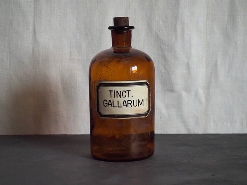 薬瓶　TINCT. GALLARUM
