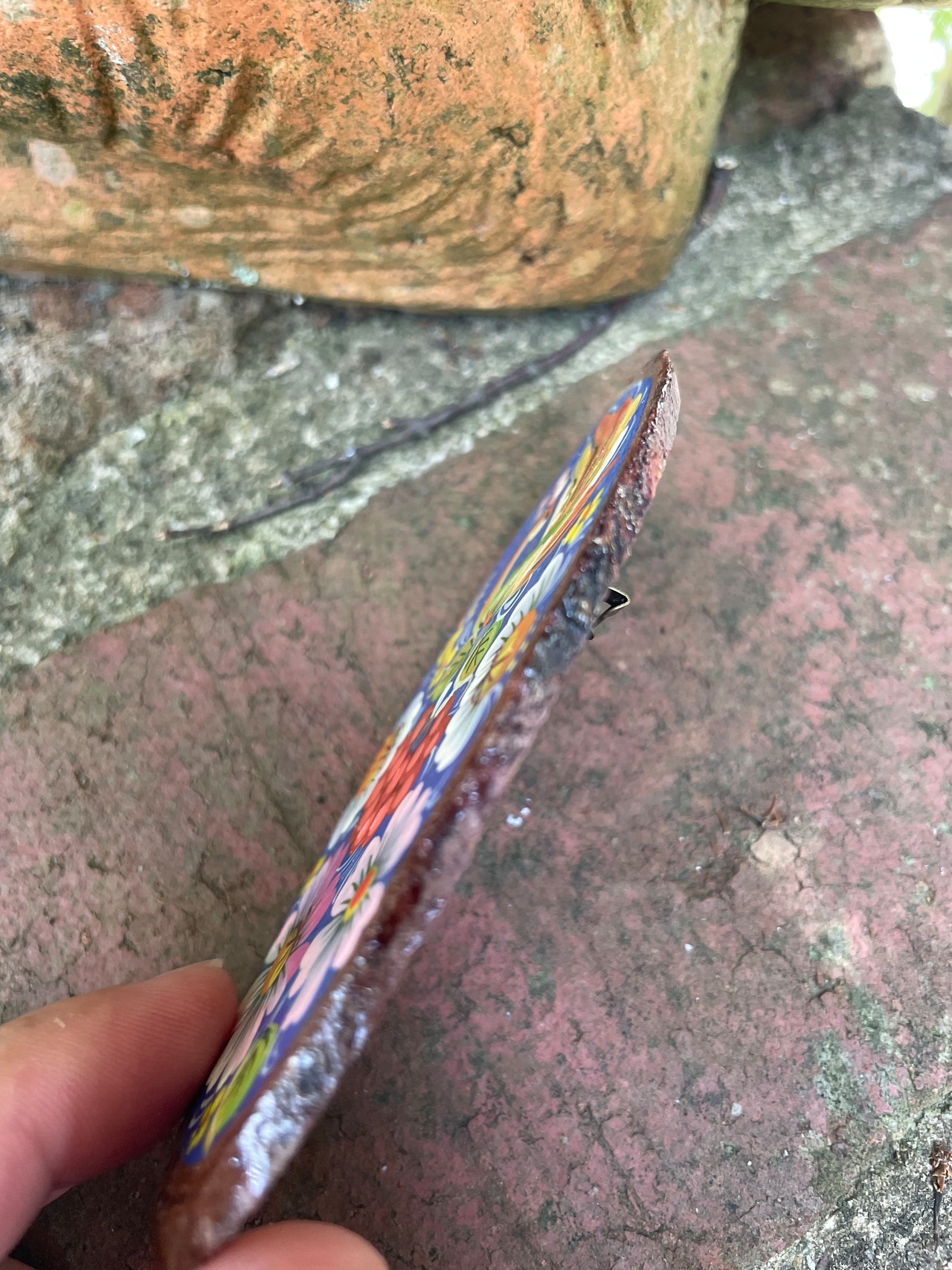 ウクライナ伝統絵画 ペトリキウカ塗り 木製ブローチ（ホメンコ作） - 4