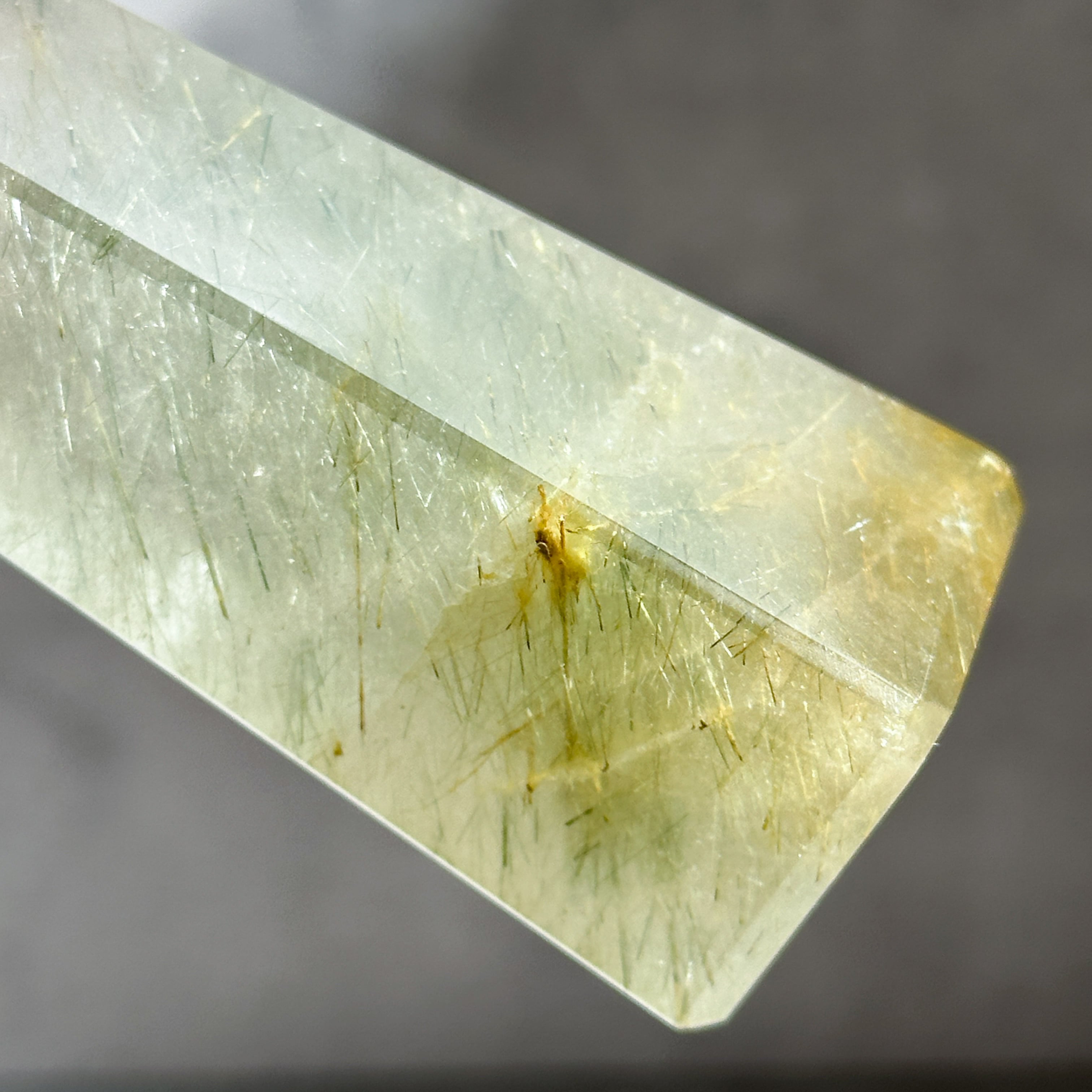 マルチルチルクォーツ タワー 02◇ Multi-Rutile Quartz ◇天然石