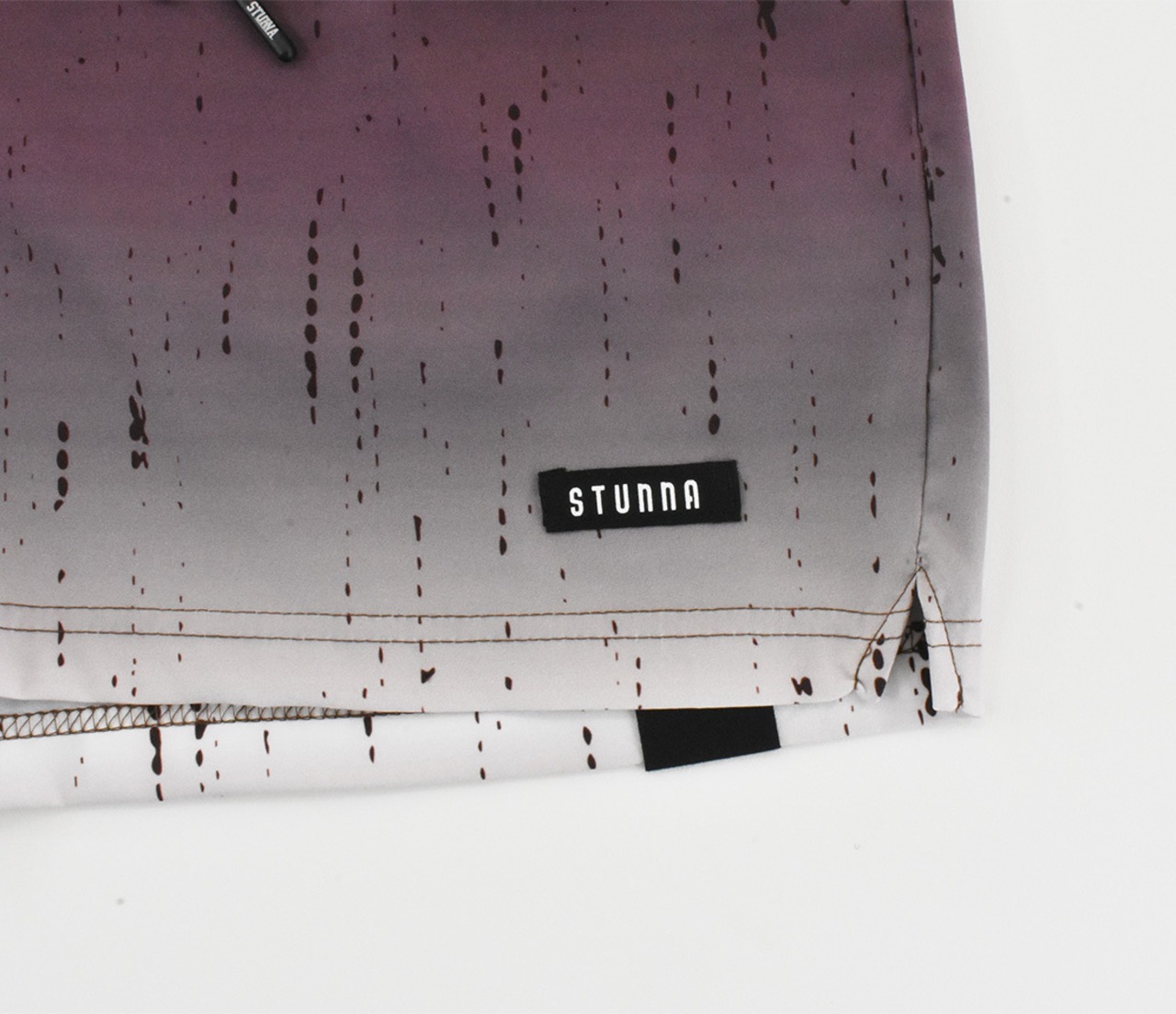 Paint gradation shorts : バーガンディ