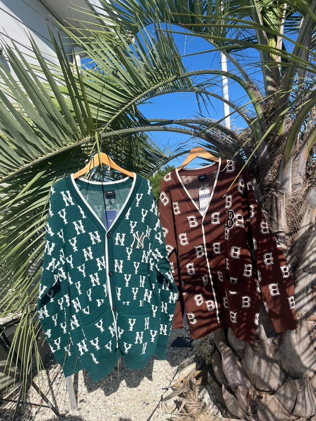 MLB ユニセックス総柄カーディガン¥32,000+tax(¥35200)