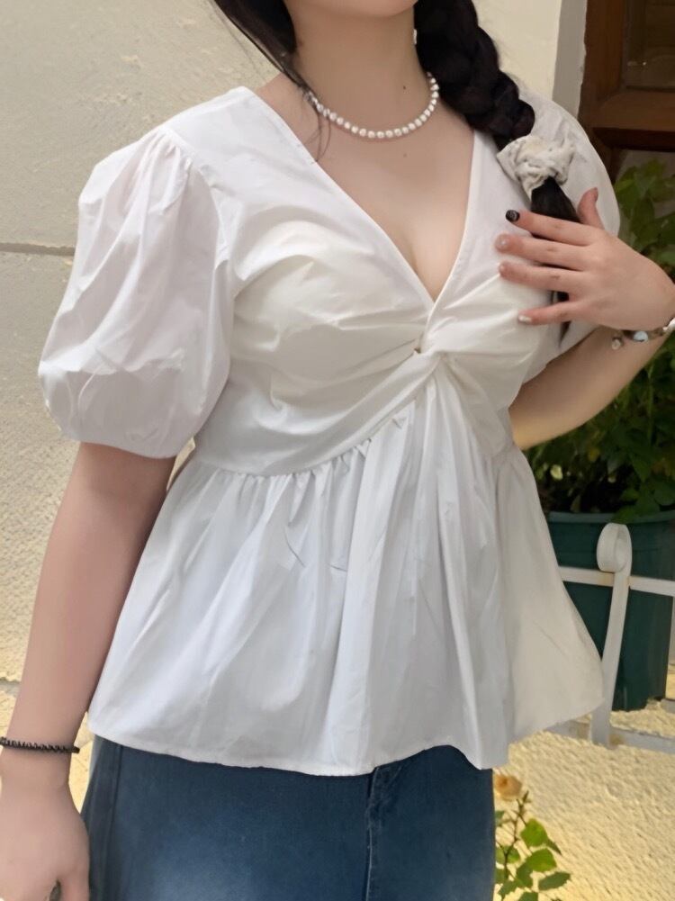 華やかさと気品を引き立てる 洗練トップス 半袖 Vネック パフスリーブ 大きいサイズ 韓国 CH9740