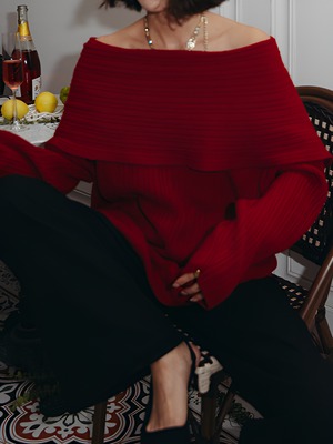 Neckline sweater【H00064】