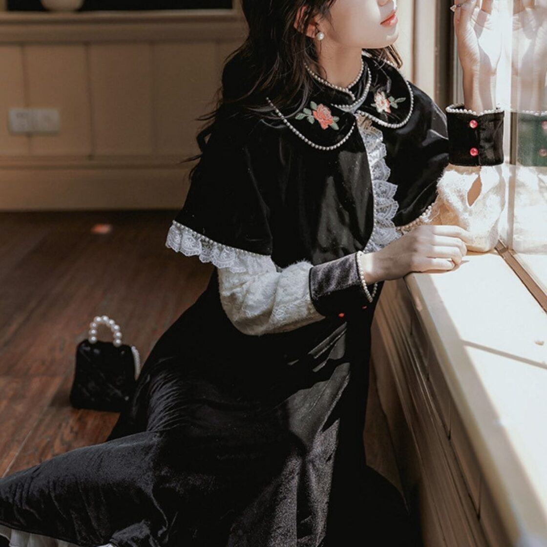 ローブ付き】窓辺のお嬢様 ワンピース ロリータ ガーリー ゴスロリ 