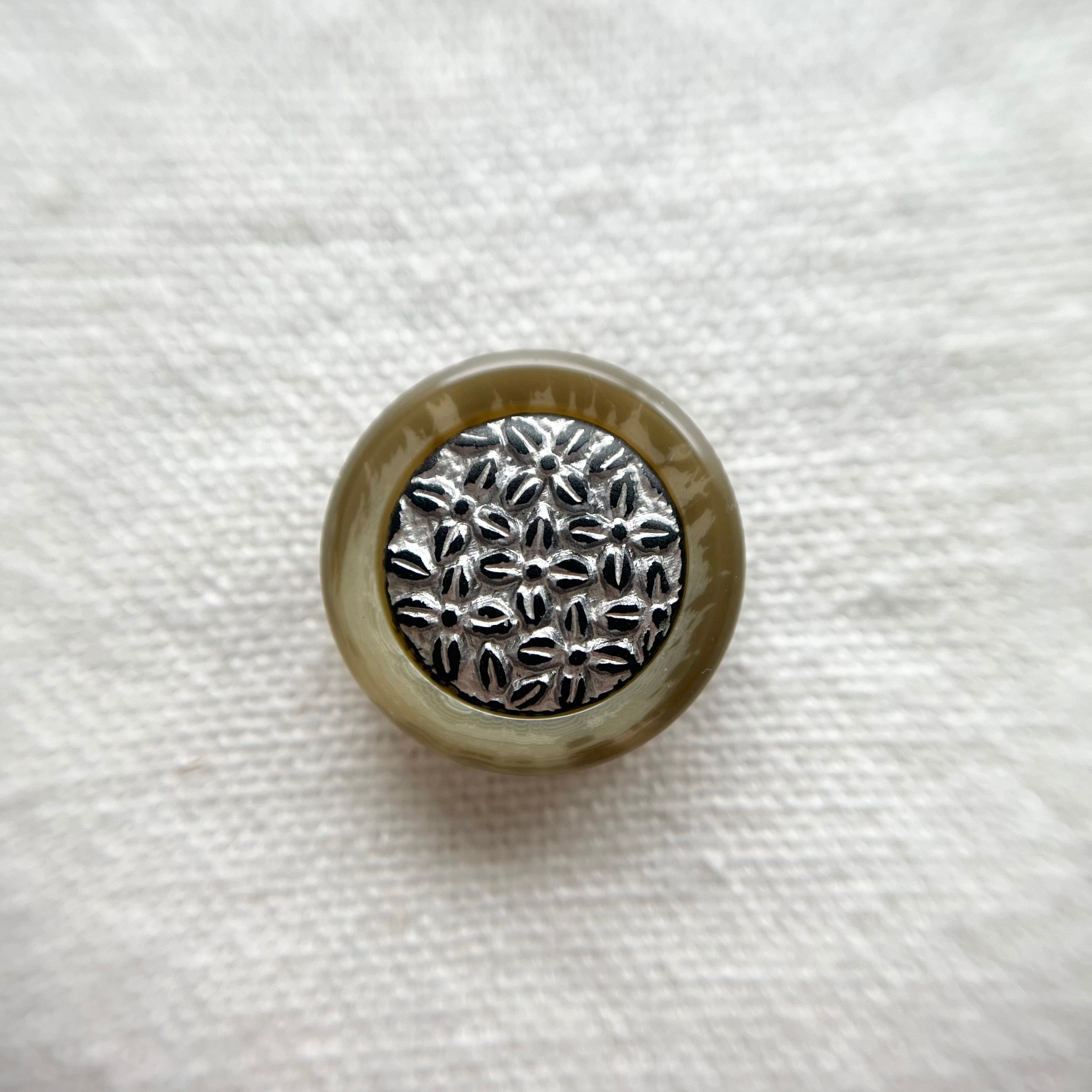 ブラックフラワー×ベージュマーブル 18㎜