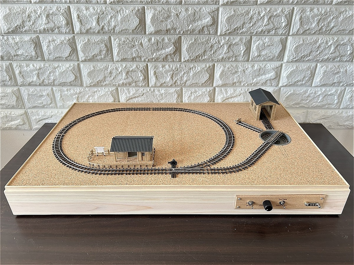 Handcrafted 650×400mm HO Narrow Gauge Layout Base w/ Turntable, Station ...