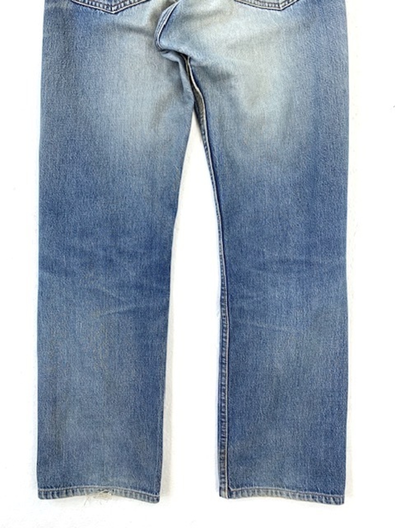 M-228  リーバイス Levis501レギュラー古着 1990年米国製刻印555バレンシア製  W 74cm(ぐるり)股下 73cm